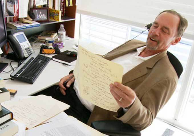 IndieWire's tweet image. PAGE ONE director @a_rossi remembers late @nytimes journalist David Carr. Beautiful tribute: bit.ly/1J9gNcQ