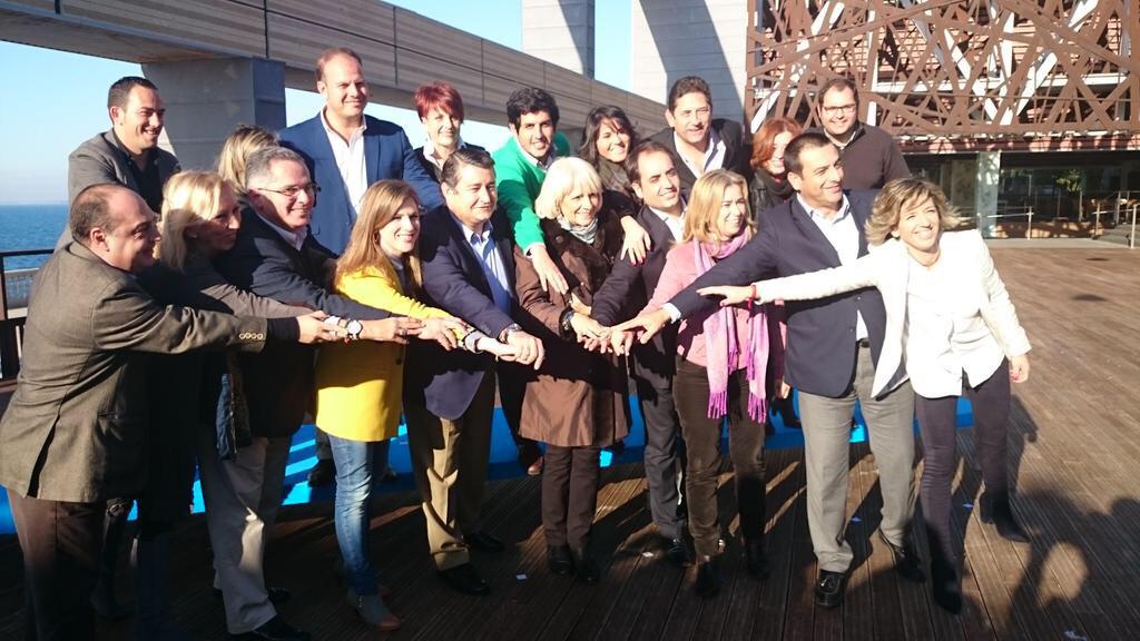 JaimeEspinar's tweet photo. Presentación de la lista al Parlamento de #cadizxandalucia un equipo fuerte y unido para trabajar por la provincia http://t.co/QISri9PALc