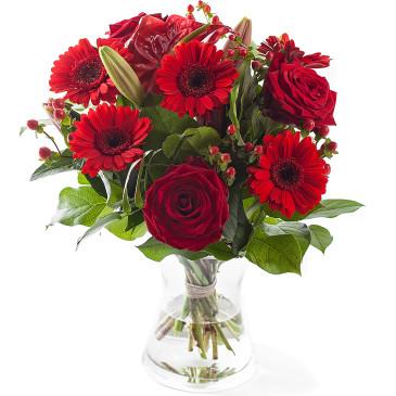 VALENTIJNSACTIE; In samenwerking met Erica Bloemideeën te Dordrecht!! RETWEET dit bericht en vertel ons... (1/3)