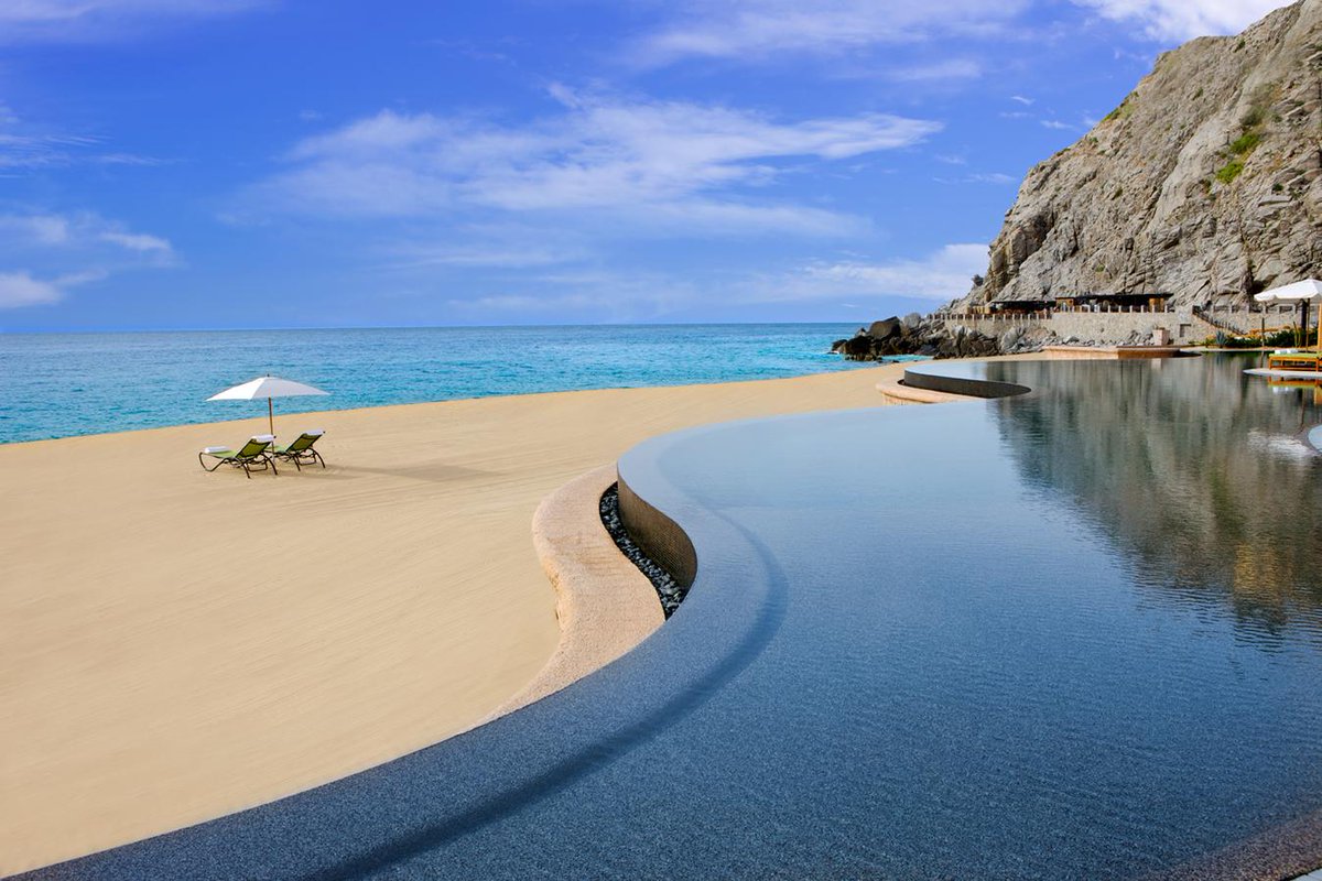 TravelLeisure's tweet photo. A2: Great Mexican food, beautiful coasts, &amp; top resorts. Here's where to stay: http://t.co/00Tp4BYWkX #TravelSkills http://t.co/HtCu9icAD1