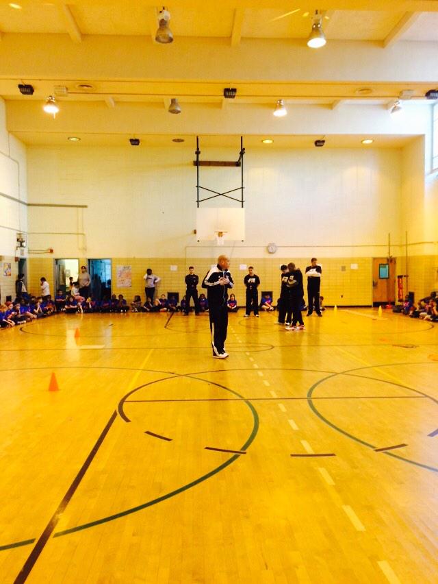 LoAshl3y's tweet image. NBA Fit Friday in Brooklyn! #NBAAllStarNYC 🏀 @Atlantic_Events