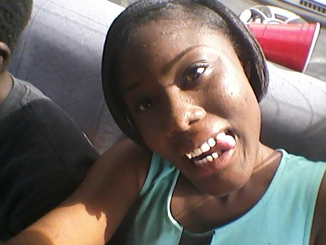 ibemantha's tweet photo. Always smiling &amp; always taking pic. Thtz me!!!!!! http://t.co/L3h5UomLWs