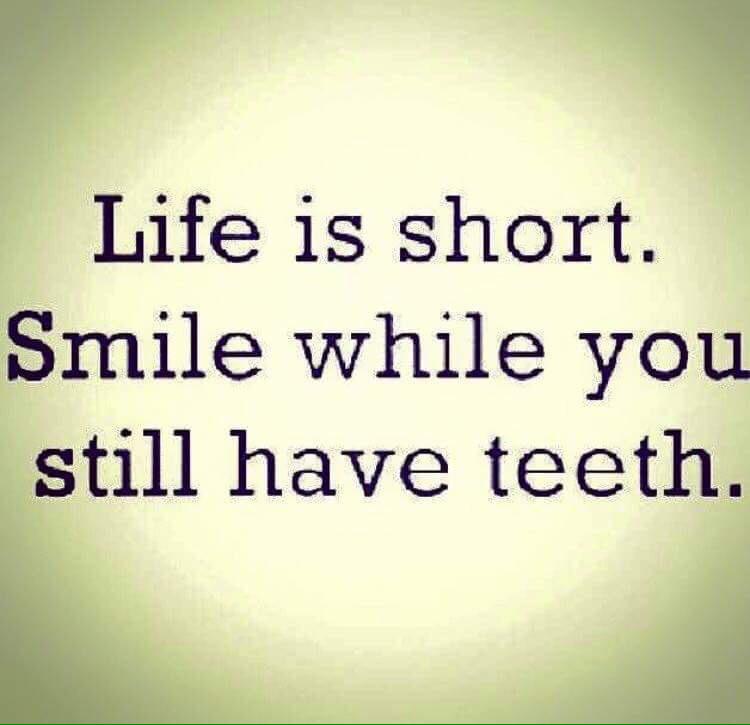 rozana_hadith's tweet photo. Smile its a Sunnah!

#hadith @Hadithoftheday #hadith #everyday #ProphetMuhammad #WhoIsMuhammad http://t.co/GZUuz2aU7R