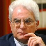 RT @askanews_ita: #Mattarella sceglie lo staff: Simone Guerrini, Giovanni Grasso e Gianfranco Astori
http://t.co/AFqlGIKkTk http://t.co/TKT…