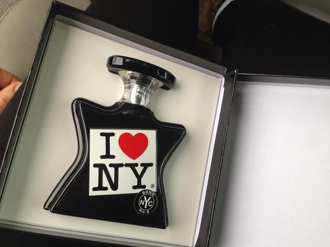 Omg @andy_n_muttley ! Is this what you got me?? And the whole foods gift card and bridle?! Thank you<a class="tags" target="_blank" title="On Twitter" href="/?out=eyJ0eXAiOiJKV1QiLCJhbGciOiJIUzUxMiJ9.eyJpYXQiOjE3MjI0MjYzMDIsImlzcyI6InR3cG9ybnN0YXJzLmNvbSIsIm5iZiI6MTcyMjQyNjMwMiwiZXhwIjoxNzUzOTYyMzAyLCJyZWRpcmVjdF91cmwiOiJodHRwczovL3R3aXR0ZXIuY29tL2FuZHlfbl9tdXR0bGV5In0.qTcrNbsAL8-u3IE_my4W0etN8Uc1XcVG6vmSZapZi9GXX8tJnYXAXtdSciO6jEO-M6mbB1LyQx6HBqRUZ3kkDQ">@andy_n_muttley</a><a href="/tag/mvsales"class="tags"><span>#mvsales</span></a>