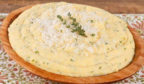 CBCinthekitchen's tweet photo. A totally decadent #sidedish: polenta with cheese and herbs. http://t.co/l9Fn96ahOZ http://t.co/m7lfbx7nAN