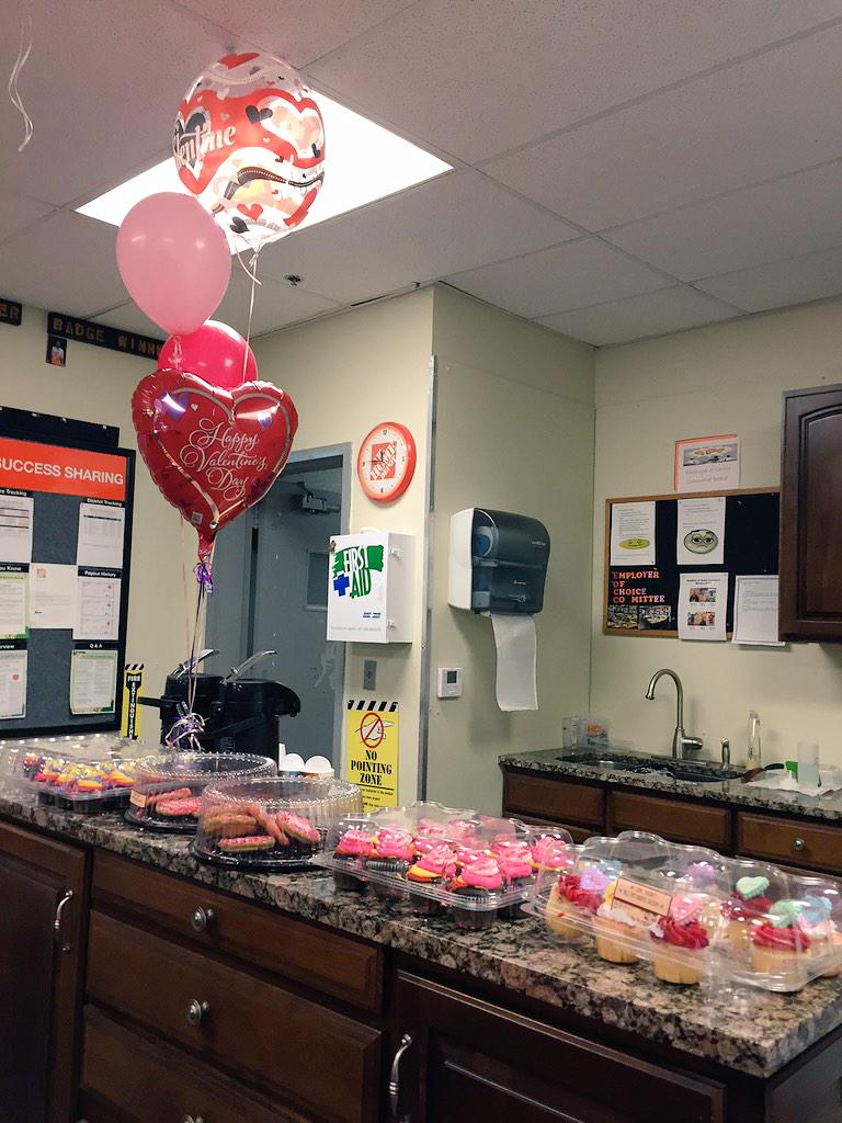 Happy Valentine's Day 💝  from store #6557 <a href="/JOsgoodHD/">John Osgood</a> @dustinagreen @ASBlaylock