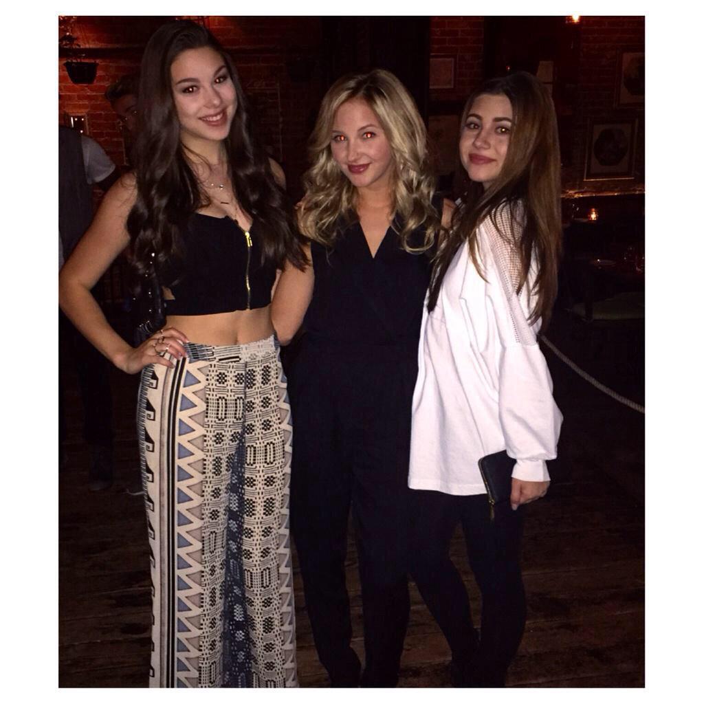 I had a really good time yerstuday with <a href="/PhoebThunderman/">Phoebe Thunderman</a> and her best friend !