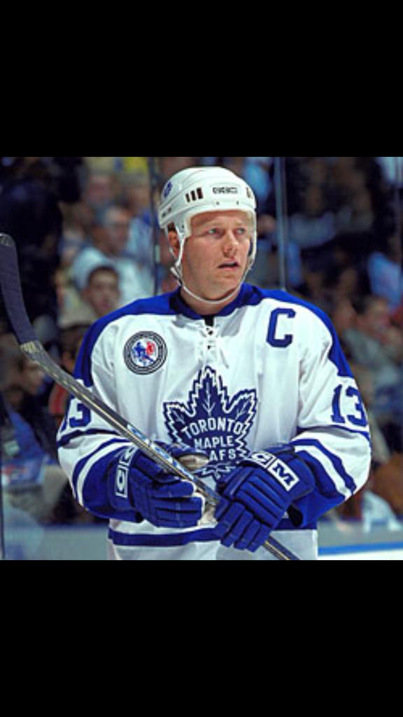 Happy birthday to the legend himself Mats Sundin 