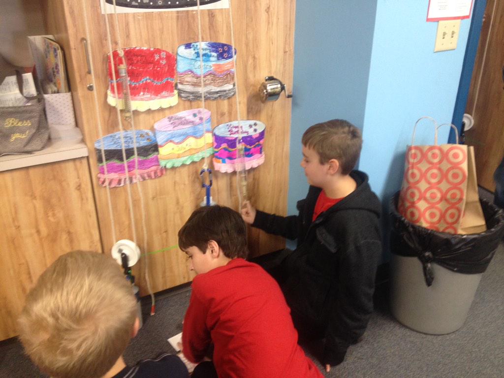 MosserPatti's tweet photo. Pulley stations with simple machine lesson http://t.co/tqHLleNnQq