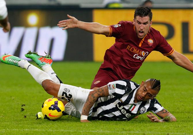 Happy 25th birthday to the one and only Kevin Strootman! Congratulations 