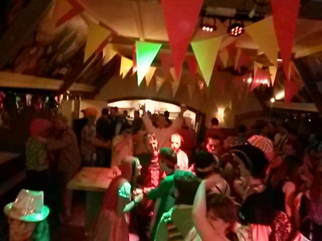 We zén er! Alphen it is. Den Brouwer weet niet wat m overkomt ook al was t afgesproken #cv15 #fijnfisjenie