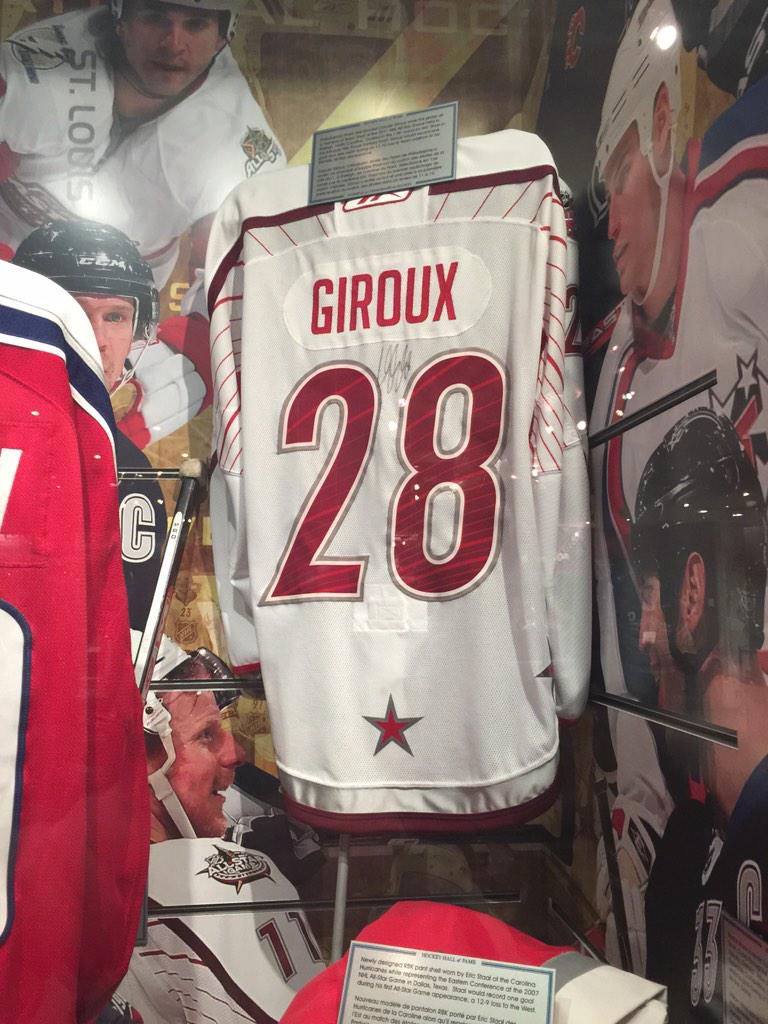 Feder26's tweet photo. Giroux all star jersey in the hall of fame @MNoce28 http://t.co/0w3Pym8TJ8