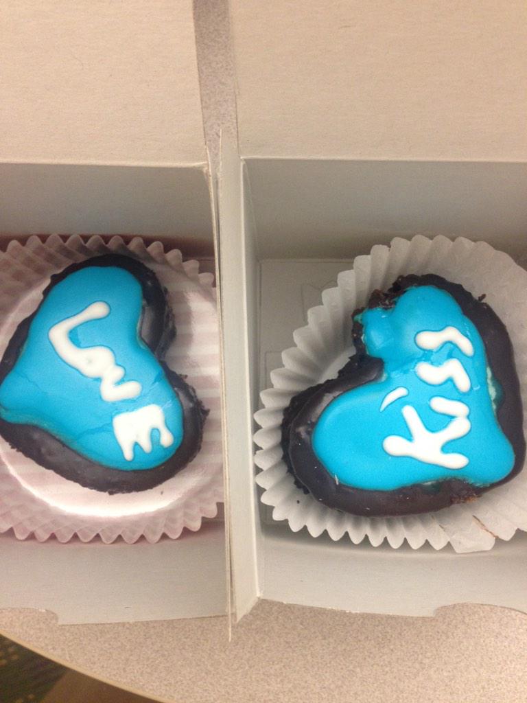 Aubreader's tweet image. Thanks @livetroyboston for the @Partyof_Two #lovetroy surprise! @kyle_cahill @Brendon_Pires