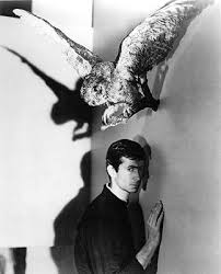 del_pez's tweet photo. Having Valentines so close to Friday 13th makes it like Norman Bates taking his mom out to a NICE seafood dinner. http://t.co/9jlGNUtYFj