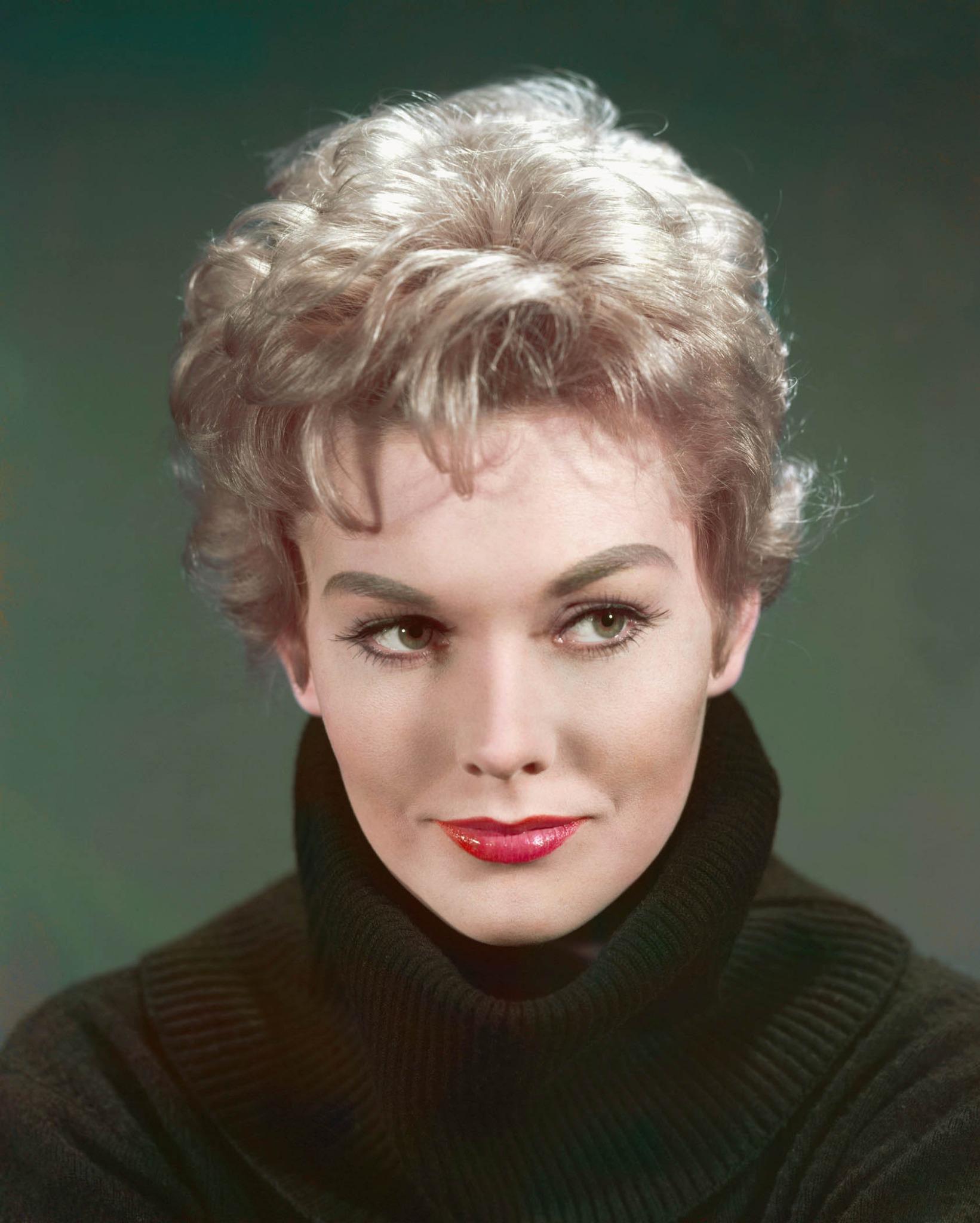 Happy birthday, Kim Novak! 