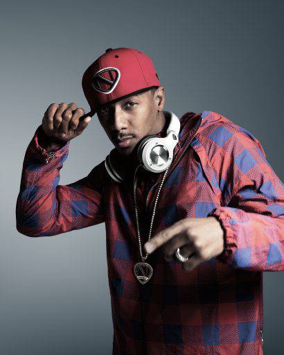 MonsterProducts's tweet photo. Pumped to see @NickCannon shoot that mid-range tonight in the Celebrity Game. #MonsterNPulse: http://t.co/8cb5qEyVZ7 http://t.co/aVXQcPWuee