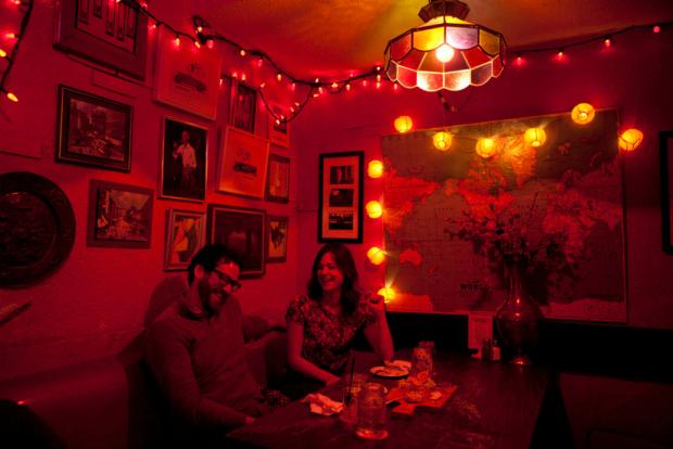 changingkitchen's tweet image. I dig this. "What's a "perfect couple"? @chloeellingson story behind this smiling portrait cbc.sh/I0UA57J http://t.co/9lhLQOifVS”