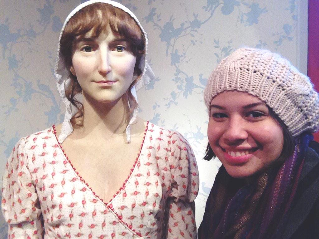 brelopi's tweet photo. Selfie with Jane Austen ✌️ http://t.co/c7h1LM5H4J