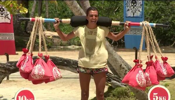 SurvivorTRFANS's tweet photo. Başarılar @MerveAydin90 http://t.co/etvFy1VlGv