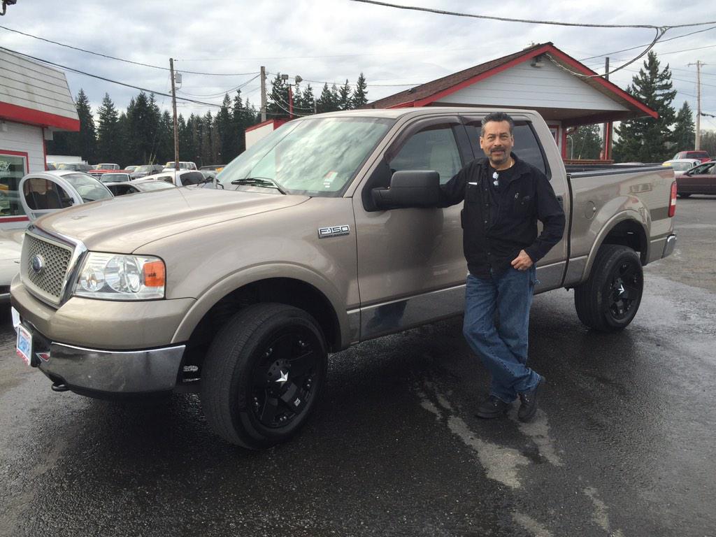 1800Project's tweet image. Happy Friday the 13th!! Joe is a repeat customer of Carson Cars. He bought this clean 2004 Ford F-150 #Project1800