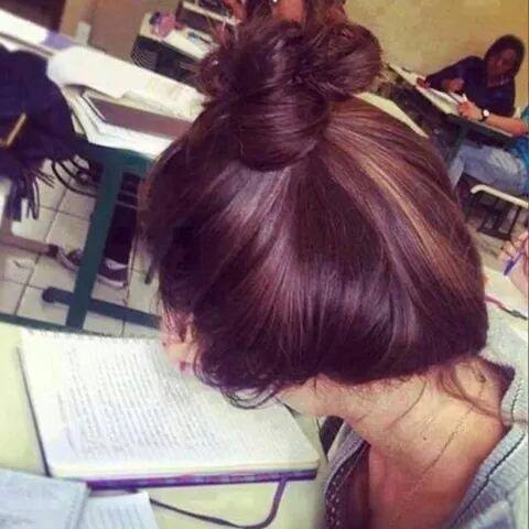 ayousha0's tweet photo. احفظ منا انسه منا عاا اريد العطله 😭😭 http://t.co/8UNQU6JYRM