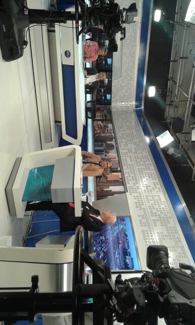 antofredianelli's tweet photo. @SergioAbrevaya  con @JonatanViale  y @MauroViale360 en @A24COM http://t.co/Y2XVLL2VoX