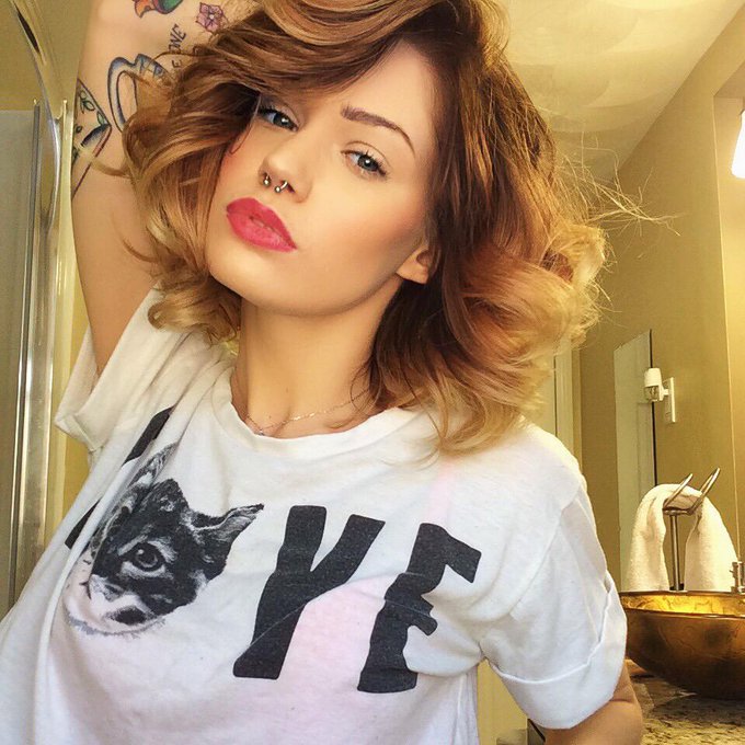 L😽VE http://t.co/rkK04nRmrJ<a href="/tag/bts"class="tags"><span>#bts</span></a>