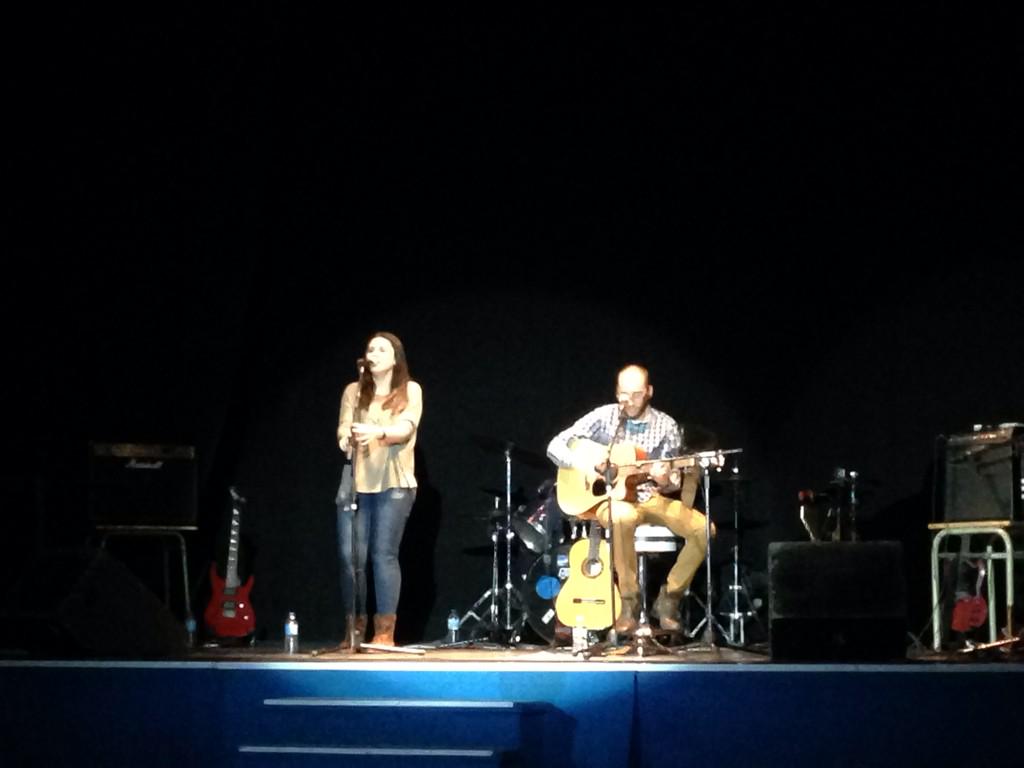 Gracias a esos pedazos de artistas q tenemos en Ciempozuelos como son Take Away, Alba, Patri, Mónica e <a href="/IrreversibleD/">Irreversible Damages</a>