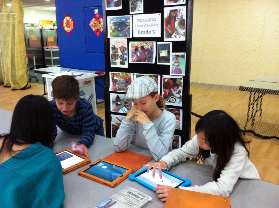 DoinaTonner's tweet photo. 5-2 students coming in on a Saturday to share their learning with parents of prospective students. #tismacao http://t.co/D48gYNZAtK