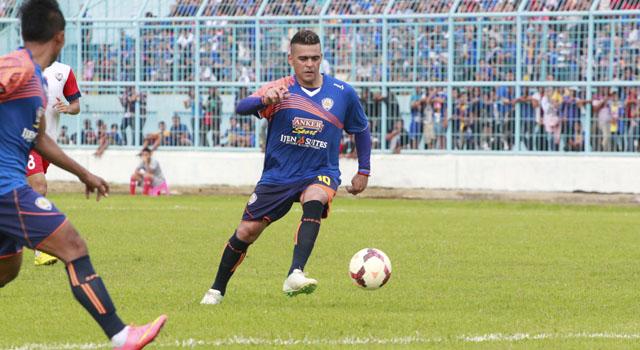 Inilah Jadwal #Arema di ISL 2015 Putaran Pertama
wearemania.net/arema-news/871… | m.wearemania.net/arema-news/871…