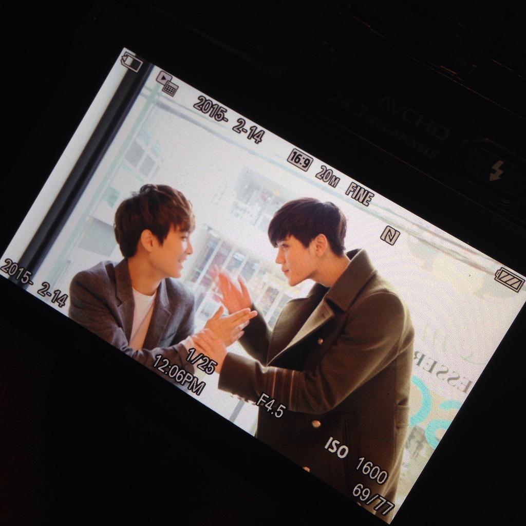 B9xtG9gCAAAMEc8.jpg:large