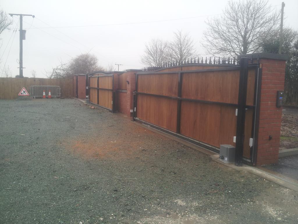 NessDoors's tweet image. From this to this

#dont#move#improve 
#securitywithstyle