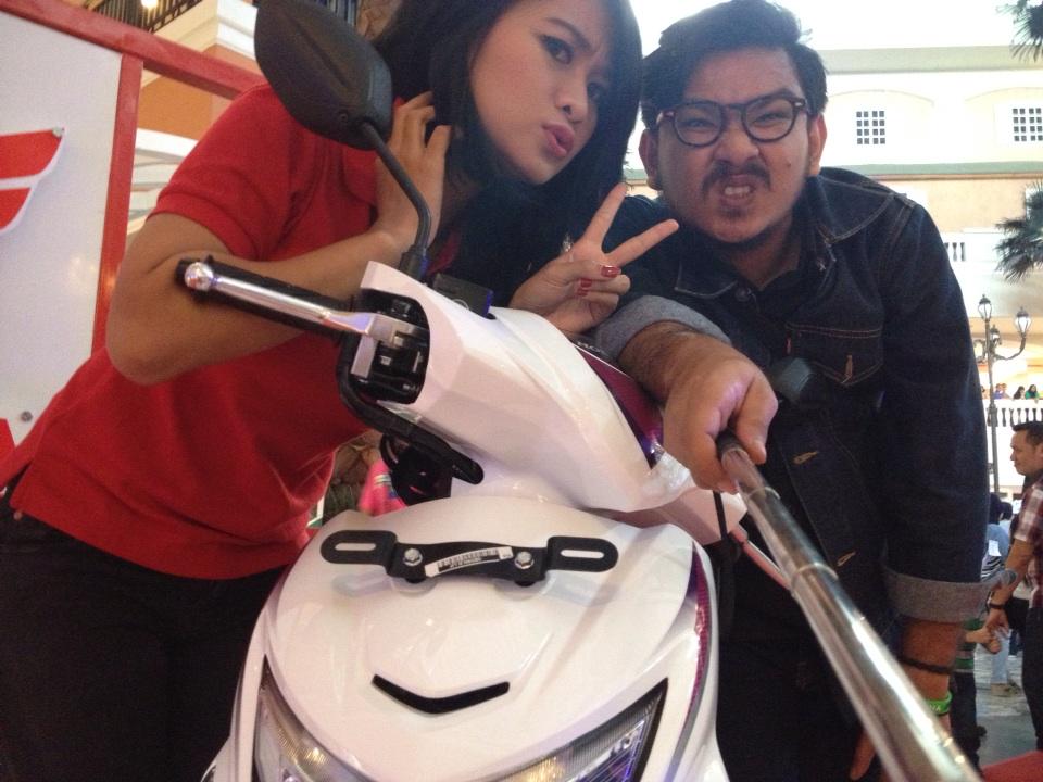 Launching all new beat penuh expressi with <a href="/HondaBalikpapan/">Kredit Motor Honda Balikpapan</a> tampil beda &amp; colorfull <a href="/eWalk_BSB/">e-Walk Simply FUNtastic</a> #eSPcontest