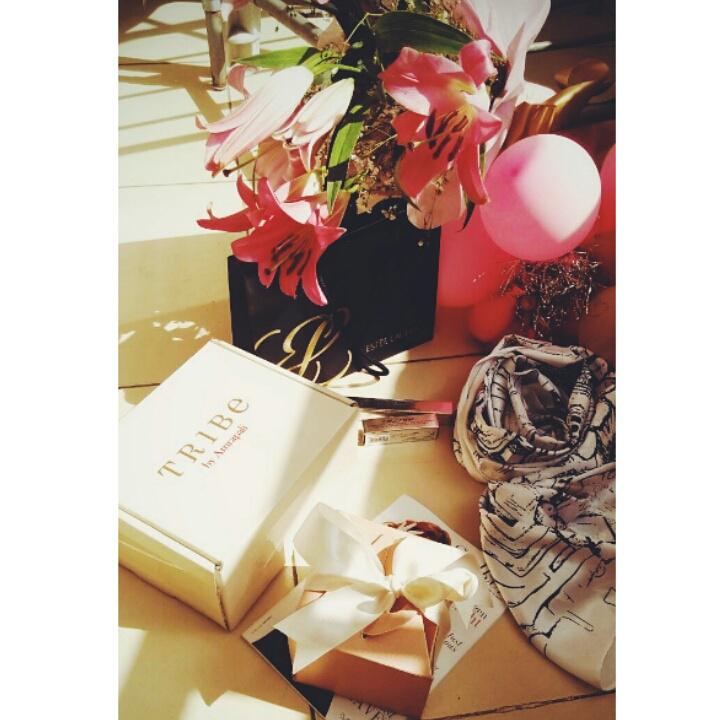 Guiltybytes's tweet photo. So much of ♥ this #ValentinesDay courtesy my blog! #ILoveMyJob #Guiltybytesonthego http://t.co/QcxLRrPXuH