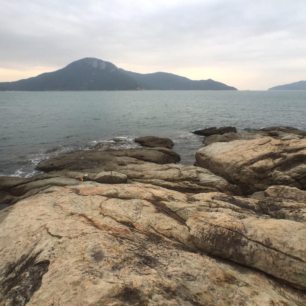 ilyabelikin's tweet image. #Teatable with #sunrise in #HongKong. And this is #TeaTableProject too.