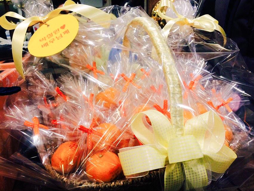 parkchw84's tweet photo. 비타민C 듬뿍!! 너무 고맙습니다 써니양~ 해피 발렌타인데이에요!! http://t.co/zxJF0kXrsl