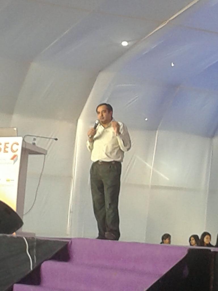 GSEC2015's tweet photo. Raj Pathak gives concise points on starting up with #socialentrepreneurship with business plan &amp; networking @GSEC2015 http://t.co/Sfj5iqsJ8A
