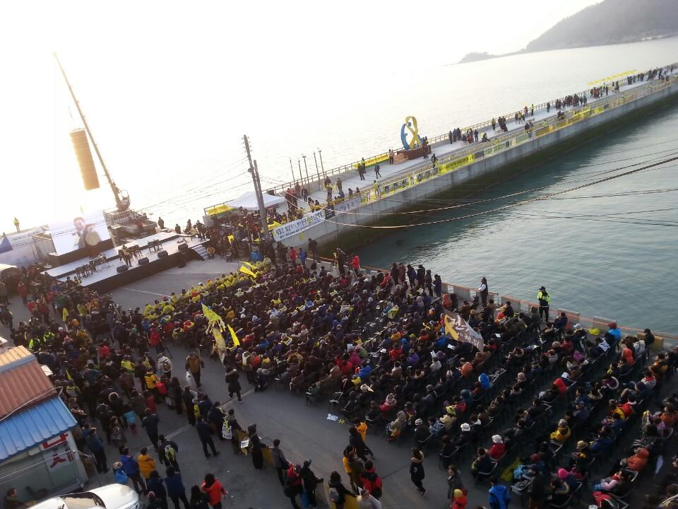 이시각 팽목.. 세월호 진실을 인양하라!!!