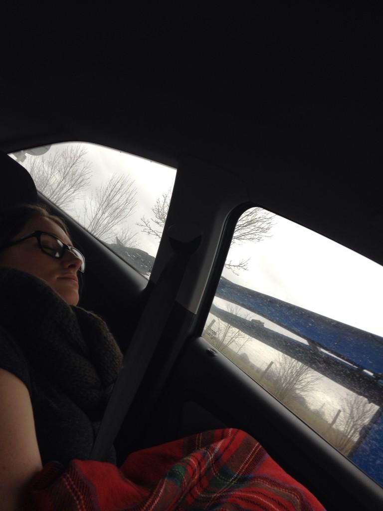 Suttts's tweet photo. @VincentAmy what a shit passenger. #isthisalibrary #nochat #dribblin http://t.co/mzLpcuDFWO
