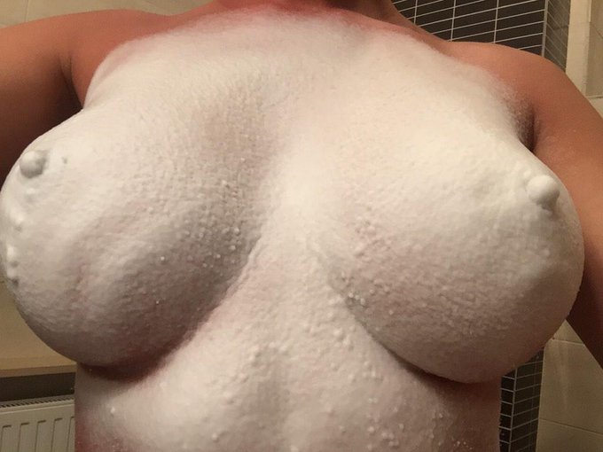 Yummy feeling naughty ... Kisses happy valentine's lovers 💋 http://t.co/b23XHgYzq1<a href="/tag/manyvids"class="tags"><span>#manyvids</span></a>