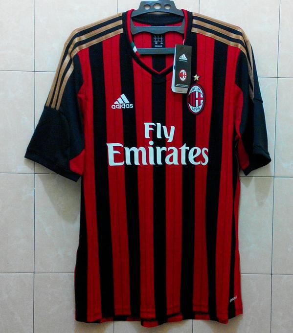 [RETWEET] Jika Milan menang lbih dr 3 gol &amp; Menez cetak 2 gol vs Empoli, 1 org yg bruntung dpt JERSEY ORIGINAL MILAN