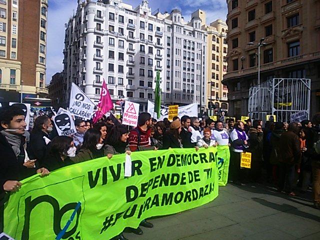 Nosomosdelito's tweet image. Cuando el Pueblo alza su voz nadie lo puede detener @solfonica #14FYoVoy contra #LeyesMordaza