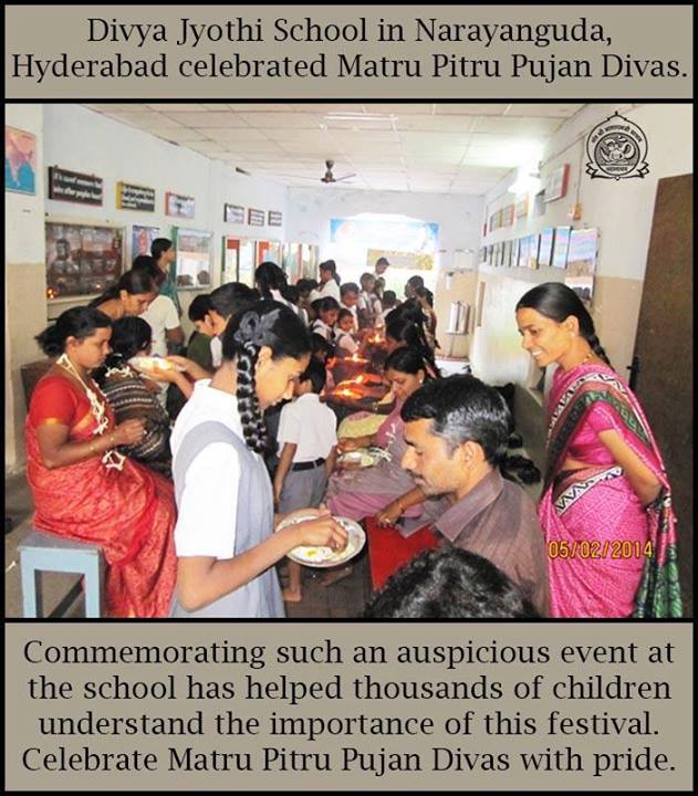 ShashiVatan1's tweet photo. Parents &amp; children rejoiced &amp; #LovedParentsWorshipDay in Hyderabad. Thanks to Asaram Bapu Ji. https://t.co/0DiHCaaDuc