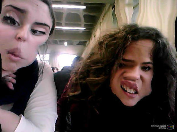 tetes93's tweet photo. "@ClaritaDC: En definitiva, la biblioteca no sienta bien a nadie @palomacasado http://t.co/O07HGWqy" no estais solaas!! http://t.co/ZjbL2EfL
