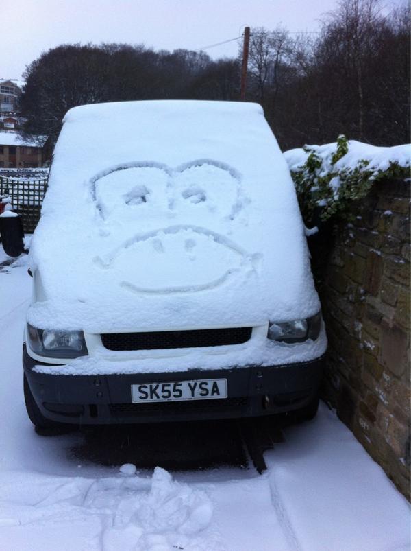 Ilovenostalgia's tweet image. “@MadonNellys: @Dastardly_Pants #snowcar Stop monkeying around 🐵 http://t.co/pNOELEMB”