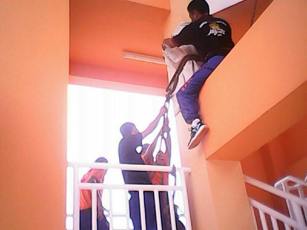 BHGLatihan's tweet photo. Persiapan tmpat ujian fzkal skim kp 17 d PDPA Petra jaya kcng http://t.co/gtDBRlJN