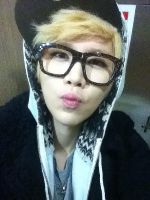 130117 Ѽ Twitter ♬ A la radio BA0H-AqCAAEzrJ1