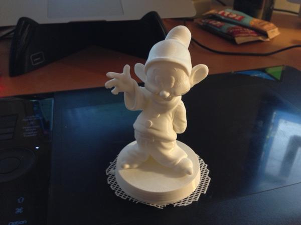 makerbot's tweet photo. Looks great! MT @jasonmlopes: off the #replicator2.... doing a compare build of supports... 2nd build running now http://t.co/iFN3XxSz
