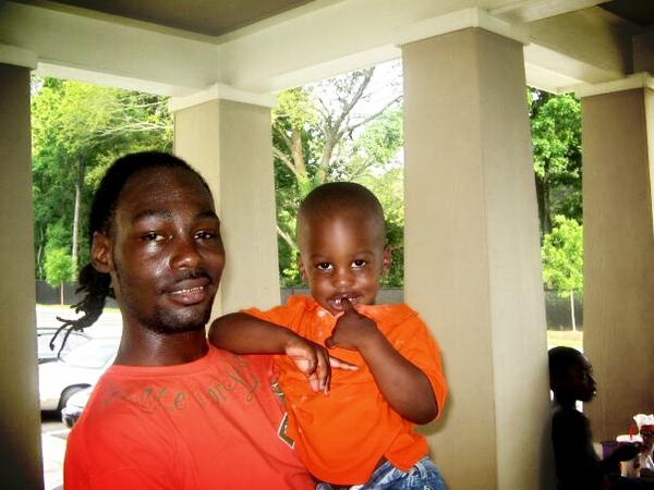 Team__natural's tweet photo. Jr and his daddy @GenoDaGent http://t.co/GwH2fF8r